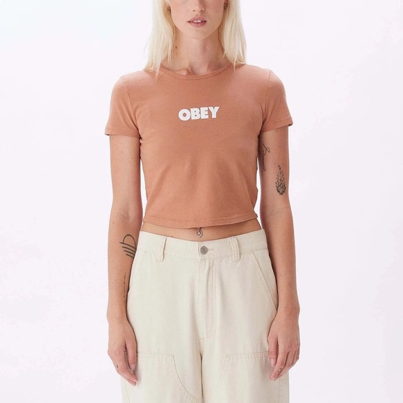 Obey Tops - Obey cropped baby tee